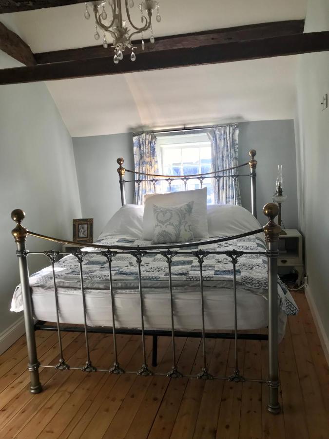 Duke Of Monmouth Penthouse Luxury Apartment, Lyme Regis, 3 Bedroom, Hot Tub, Garden, Dog Friendly Экстерьер фото